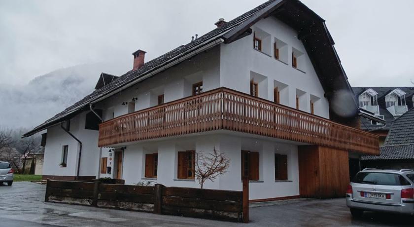 Apartma Pri Struklju * Kranjska Gora