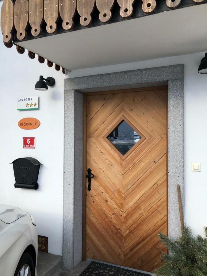 Apartma Pri Struklju Apartamento *