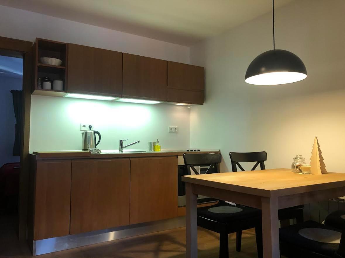 Apartma Pri Struklju *